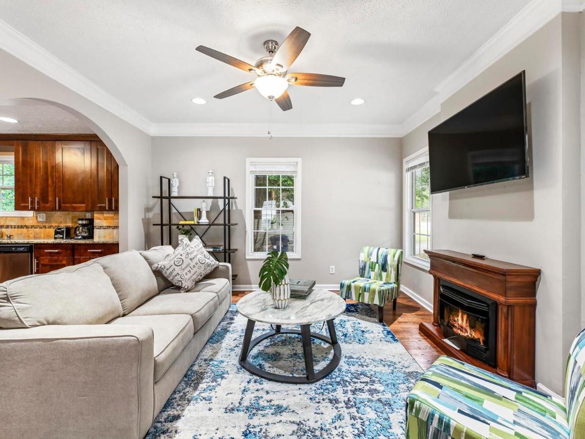 Gorgeous East Village Home Near Downtown Sleeps 12 5 Bedrooms Coffee Bbq Ac Parking Атланта Экстерьер фото