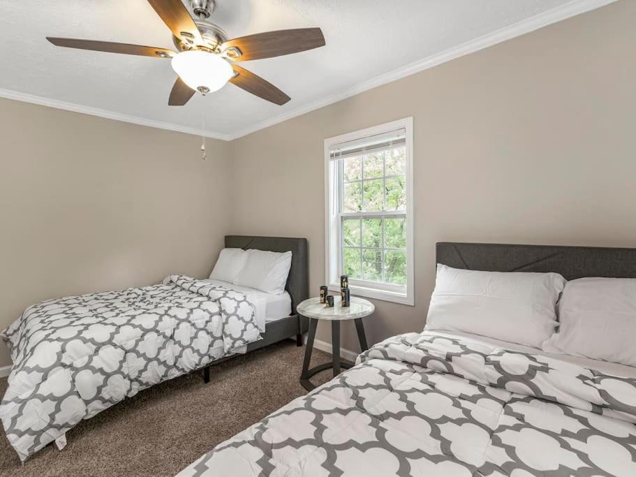Gorgeous East Village Home Near Downtown Sleeps 12 5 Bedrooms Coffee Bbq Ac Parking Атланта Экстерьер фото