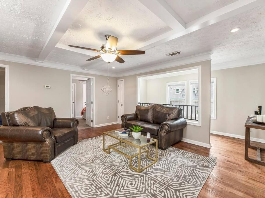Gorgeous East Village Home Near Downtown Sleeps 12 5 Bedrooms Coffee Bbq Ac Parking Атланта Экстерьер фото